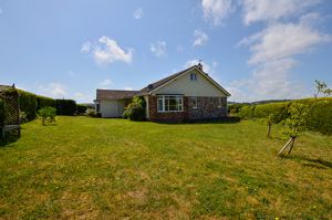 Photo 17- click for photo gallery